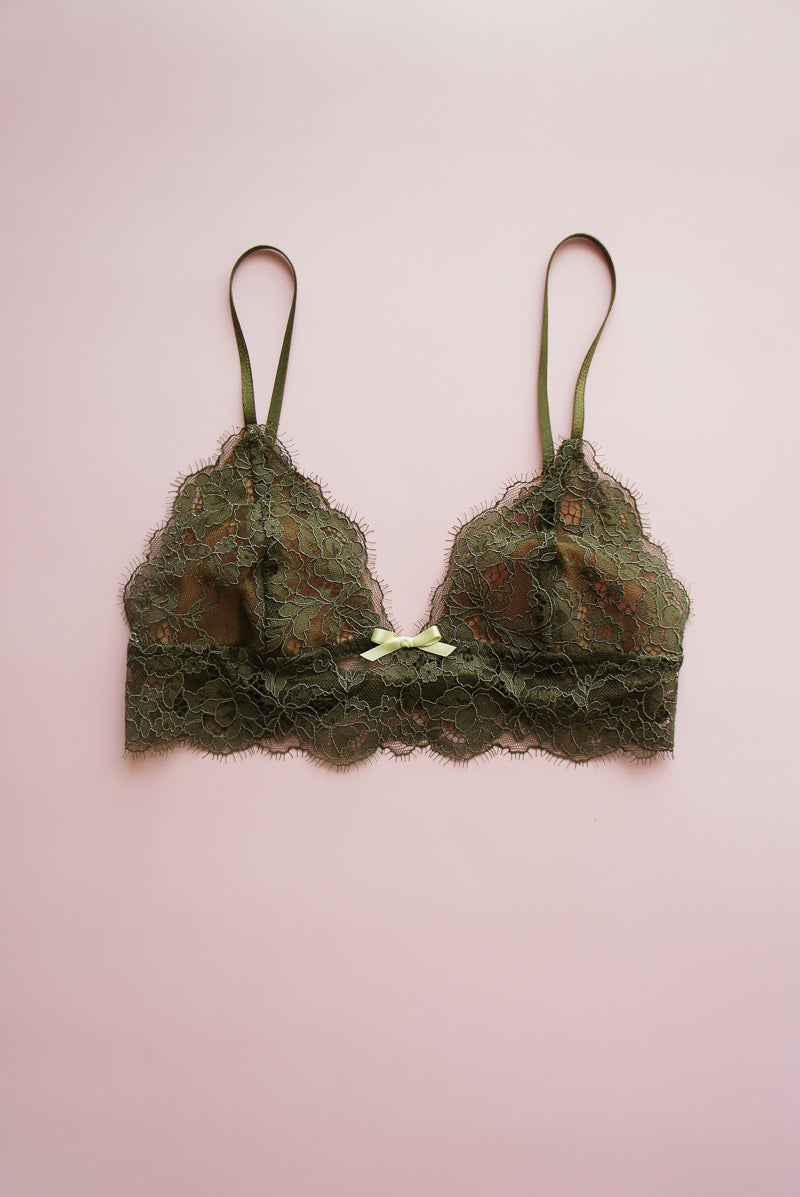 Clovia Clovia Padded Underwired Full Cup Longline Bralette In Olive Green Lace 7080886 Clovia Clovia Padded Underwired Full Cup Longline Bralette In Olive Green Lace 7080886