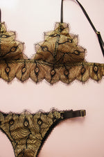 Cleopatra Peacock Lace Set