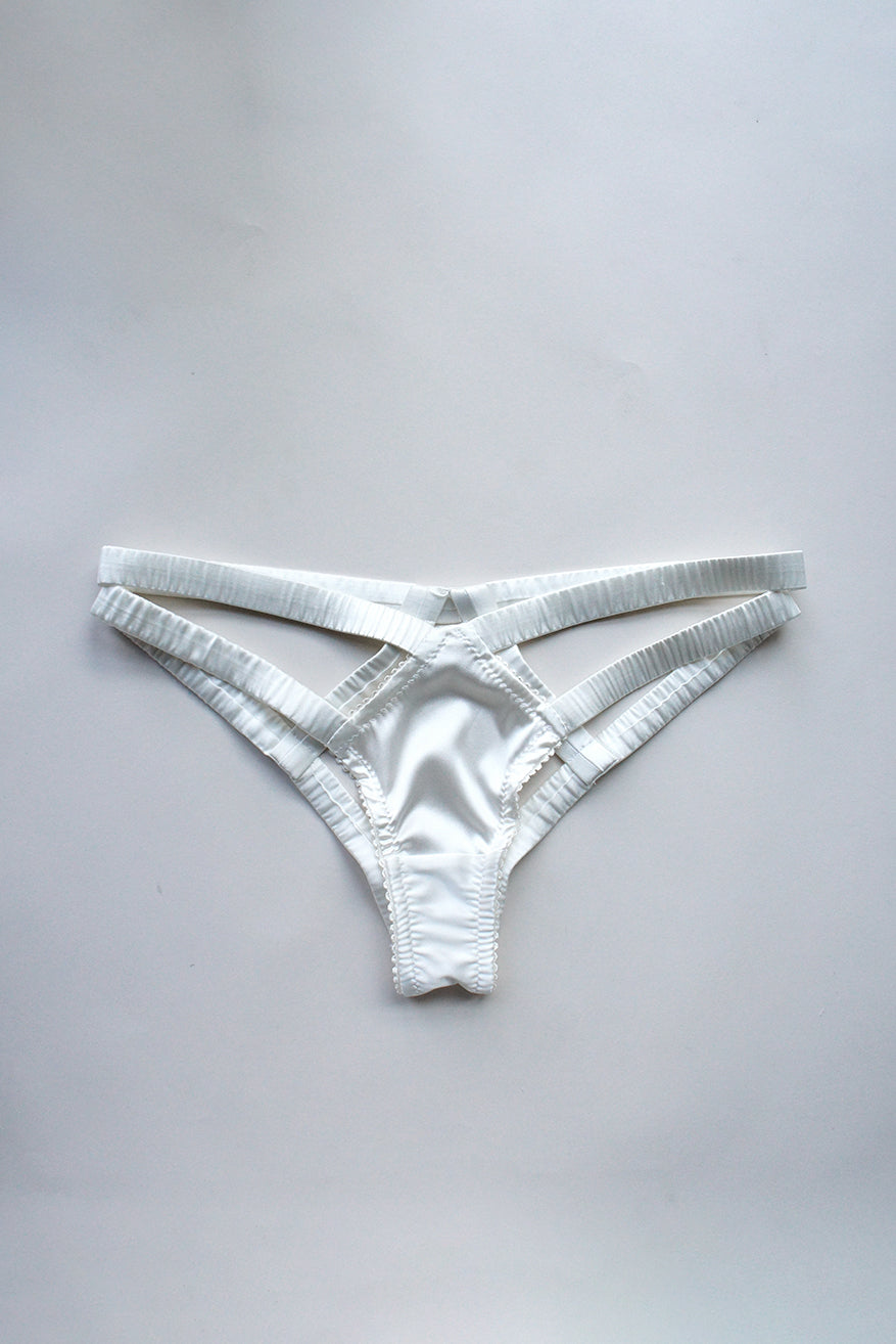 Elektra Caged Ouvert Panty Off White Silk