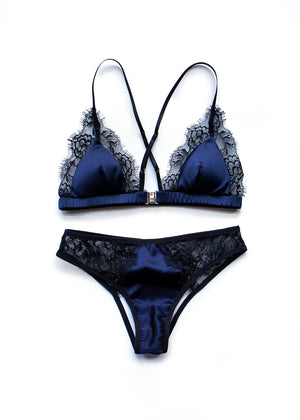 – Navy Panty Elma Black and Ouvert Lingerie